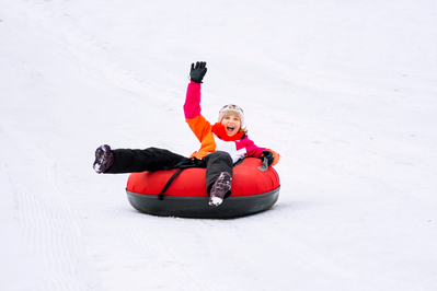 Rowdy Bear snow tubing