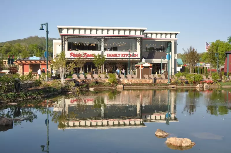 Restaurants in Pigeon Forge Where Kids Eat Free